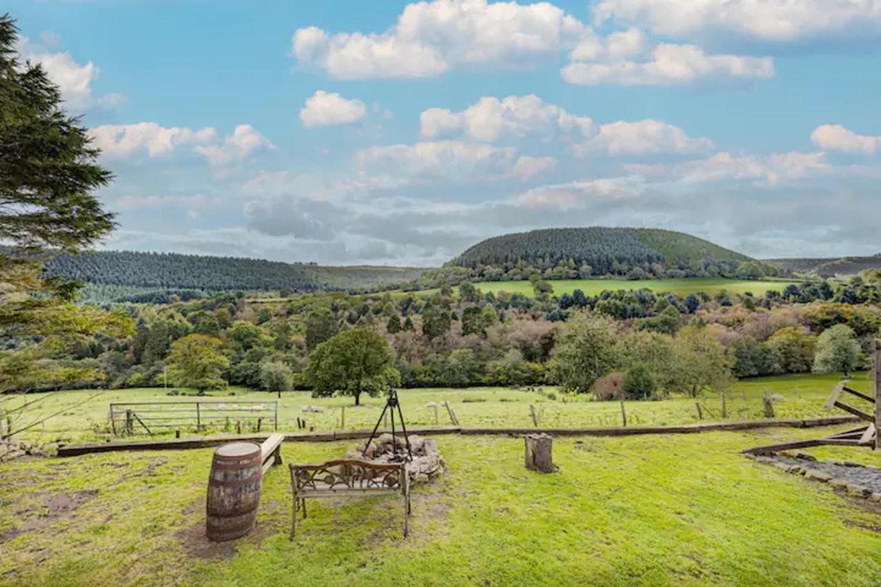 2 X Double Bed Glamping Wagon In Dalby Forest Scarborough Bagian luar foto