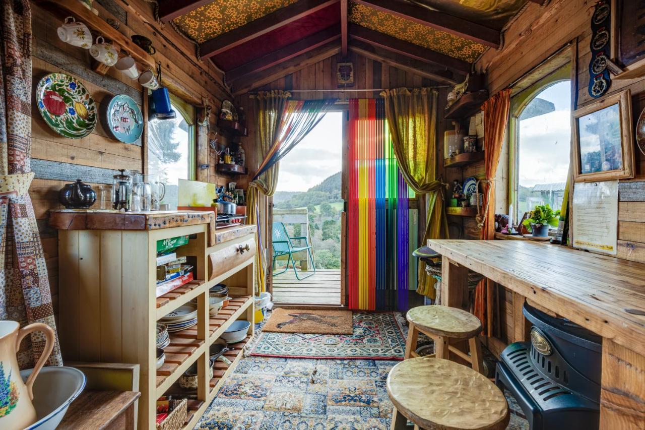 2 X Double Bed Glamping Wagon In Dalby Forest Scarborough Bagian luar foto